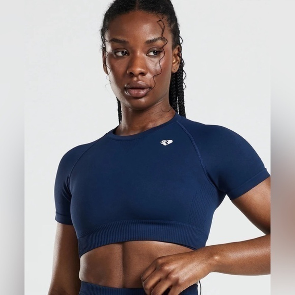 NWT Women’s Best Sapphire Blue Crop - M